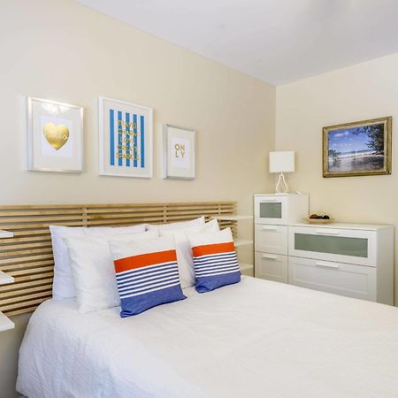 ווסאגה ביץ' Hollywood Cottages מראה חיצוני תמונה